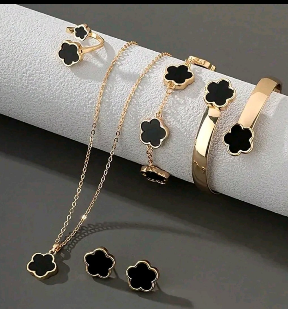 6pcs Korean Style Lucky Flower Earrings, Necklace, Bracelet, Ring Set, Fashion Jewelry Set Suitable For Valentine's Day, Daily Wear, And Festival Gifts