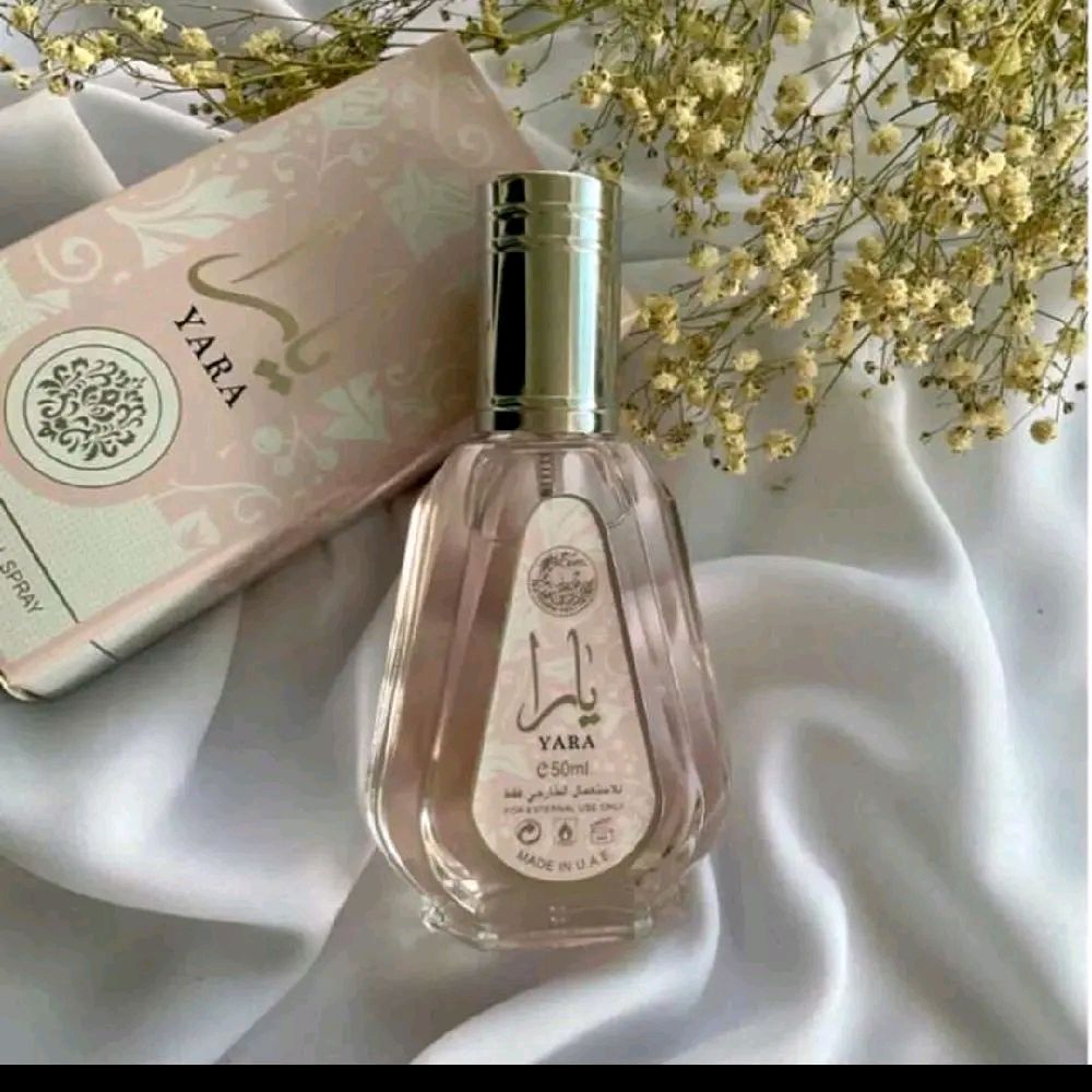 Lattafa Yara Arab Men's Eau De Toilette Spray, 1.7oz/50ml Long Lasting Amber Vanilla  Ball Bearing Perfume Is Easy To Carry